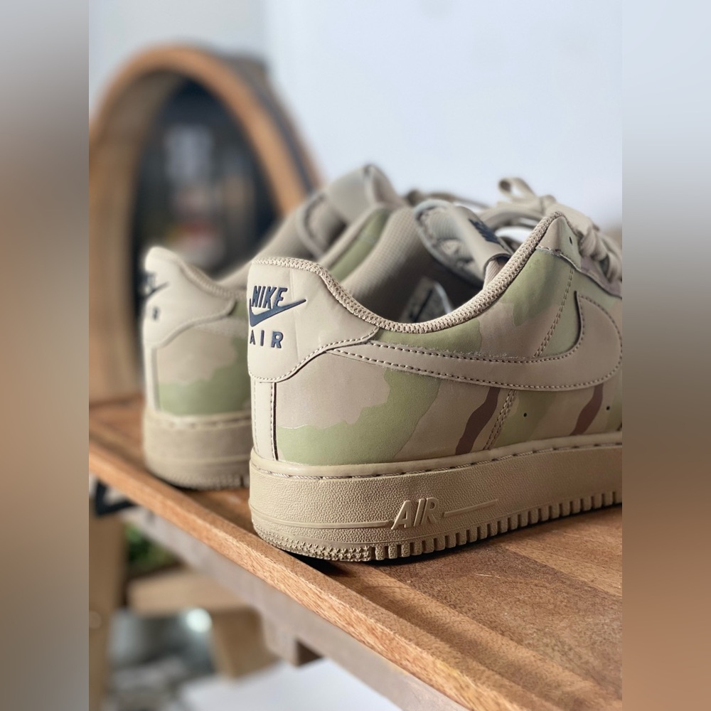 Nike Air Force 1 Desert Camo - Picture 4 of 8